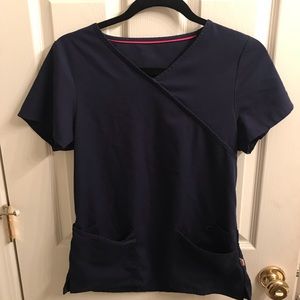 Urbane navy scrub top XS